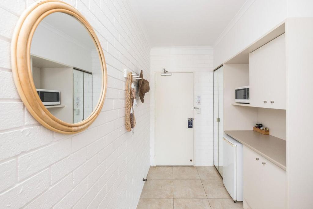 Mollymook Seascape Motel And Apartments (Adults Only) ภายนอก รูปภาพ